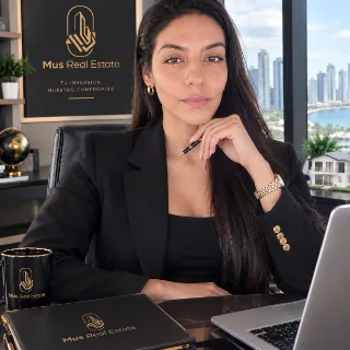 Wanda Villalobos